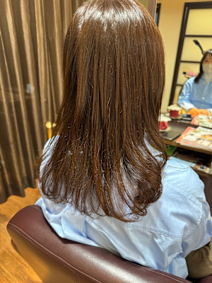 HAIR DESIGN + GOLDEN ROCK×スタイル