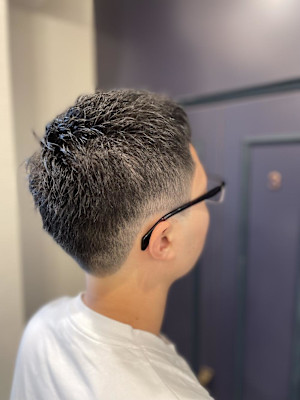 刈り上げベリーショート