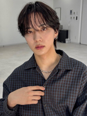 黒髪 爽やか シースルーマッシュ メンズヘア  20代 