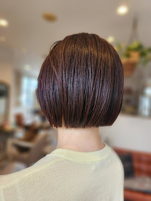 きりっぱなしボブ×ストレートパーマ