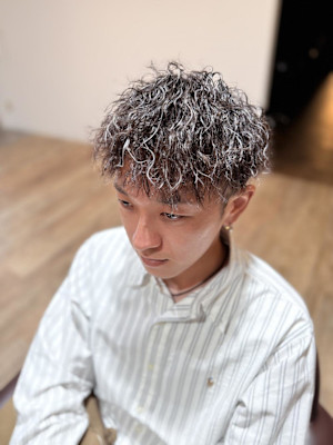 ホワイトメッシュツイストパーマ【ARCH片山】