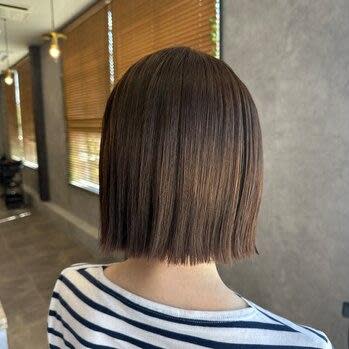 ◯明るめベージュのパツっとボブ◯