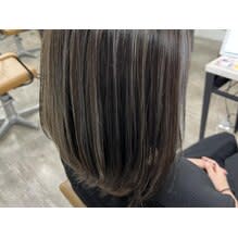 白髪ぼかしハイライト/ブリーチ/ハイトーン/池袋/池袋東口