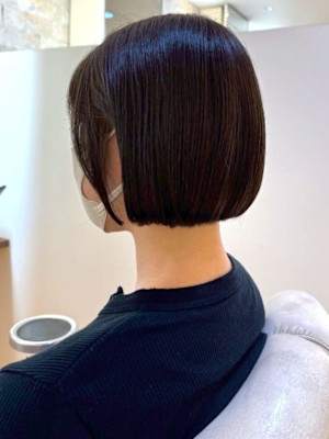 ダメージレス髪質改善 ミニボブ トリートメント グレージュ