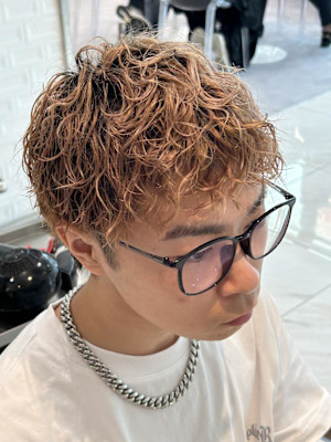 ブリーチパーマ