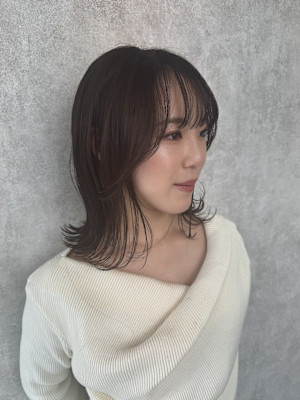 ミディアムボブqw