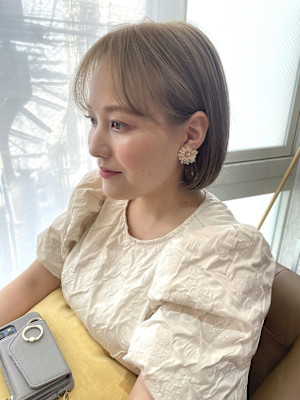 ミニボブろブロンドベージュ