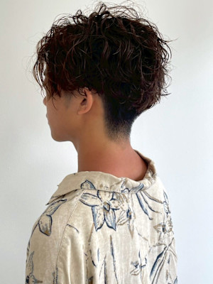 ニュアンスパーマ 刈り上げ マッシュ ブラウンカラー 20代