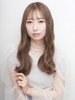 髪質改善カラー ミルクティーベージュ ゆる巻き ダメージレス