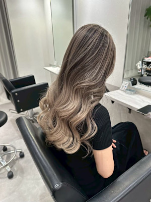 大人気バレイヤージュスタイル