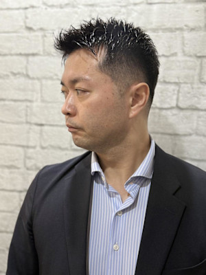 理容室定番！オシャレ刈り上げショート