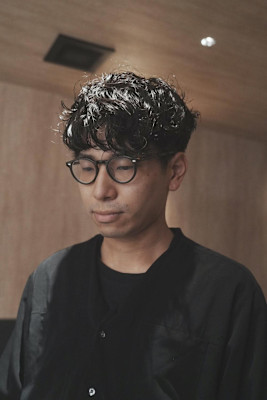 メンズスパイラルパーマツイスト波巻きマッシュ