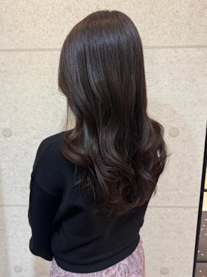 透明感とツヤ感を叶える♪ナチュラルアッシュカラー！