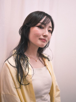 顔まわりレイヤー/髪質改善アッシュグレー