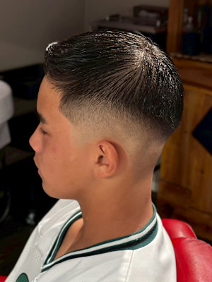 フェザーアップ 海老名床屋 海老名バーバー