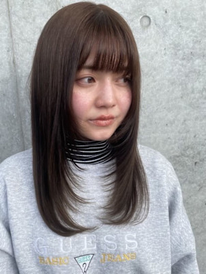 たっぷりレイヤーカット♪