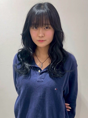 ブルーグレー ダブルカラー 韓国風 ゆる巻きアレンジ ロング