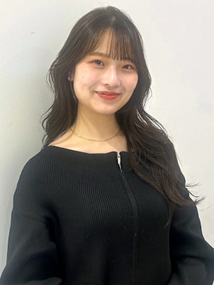 オリーブベージュ ゆる巻きロング くびれ レイヤーカット