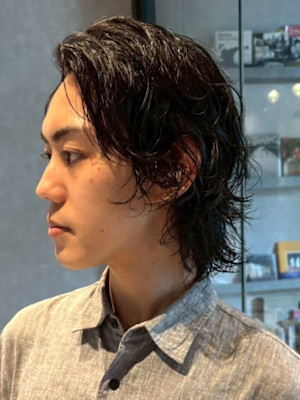 ミディアムパーマ ニュアンスパーマ ウルフカット 20代