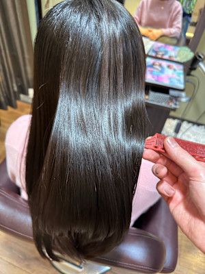 HAIR DESIGN + GOLDEN ROCK×スタイル