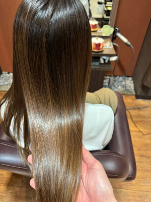 HAIR DESIGN + GOLDEN ROCK×スタイル