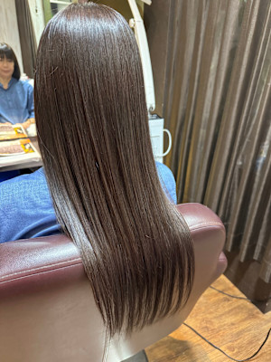 HAIR DESIGN + GOLDEN ROCK×スタイル