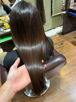 HAIR DESIGN + GOLDEN ROCK×スタイル