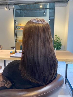 髪質改善ヘアエステサロンSHIKIORI×スタイル