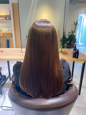 髪質改善ヘアエステサロンSHIKIORI×スタイル