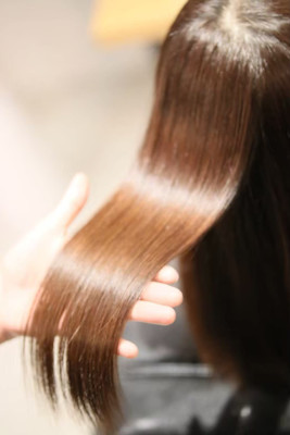 髪質改善ヘアエステサロンSHIKIORI×スタイル