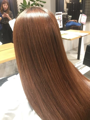 髪質改善ヘアエステ&縮毛矯正専門店Racicu×スタイル