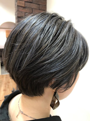 髪質改善ヘアエステ&縮毛矯正専門店Racicu×スタイル