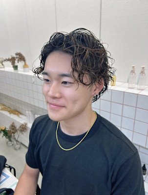 《花屋併設》カジュアルパーマ