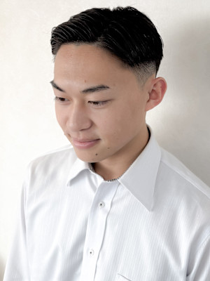 【メンズビジネスヘア×七三分け】