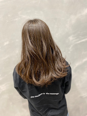 newi hair&treatment大分中央町店×スタイル