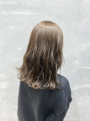 newi hair&treatment大分中央町店×スタイル