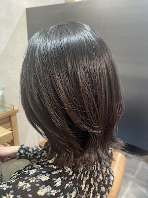 外ハネレイヤースタイル