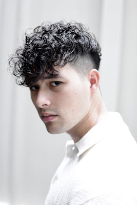 カジュアルシックスペインカール  博多美容室/メンズパーマ