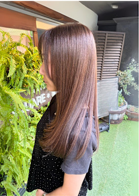 秋、透明感ロングで気分一新