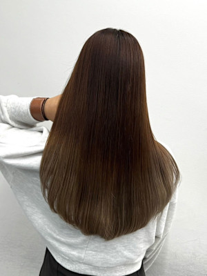 アッシュベージュ