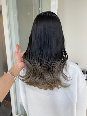 オリーブブランドグラデーションセミ