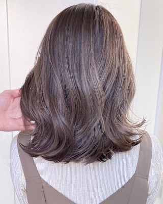 グレージュミディ