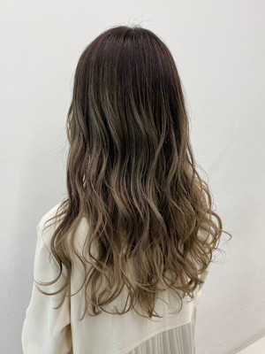 グラデーションベージュ