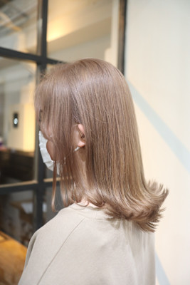 ミルクティーカラー