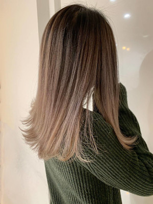 ベージュグラデーション