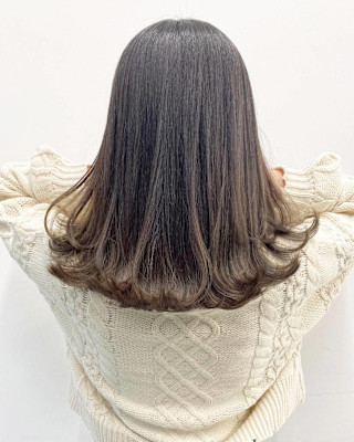 グラデーションベージュセミディ