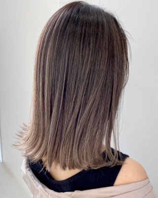 グラデーションベージュ