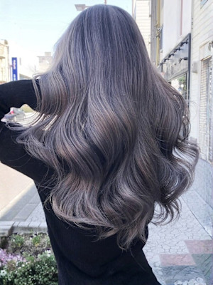 シルバーラベンダー ブリーチ プルエクステ 透明感カラー