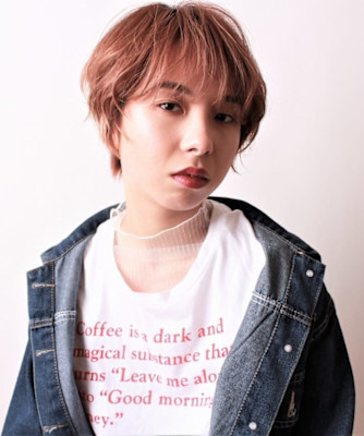 オレンジベージュカラーショートスタイル