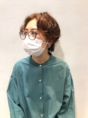 センターパートウェーブスタイル